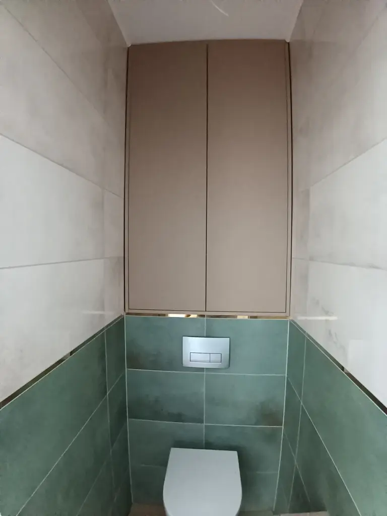 Fürdő, WC és mosókonyha – A&A Forgács Műhelye referencia